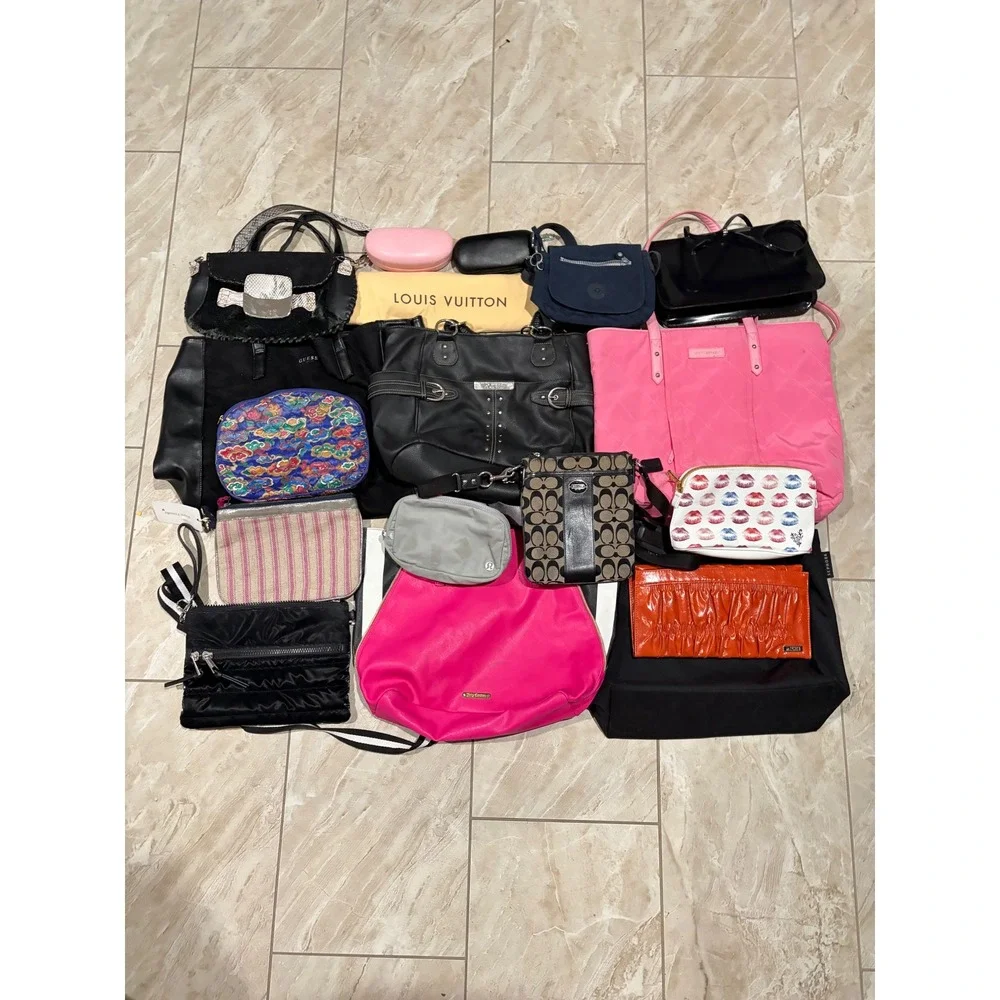 Coach, LV, Oscar de la Renta Purse & Wallet Bundle of 20 Wholesale Reseller Lot